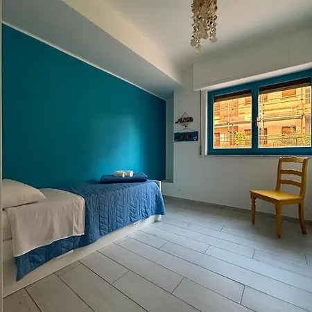 Santorini In Finale