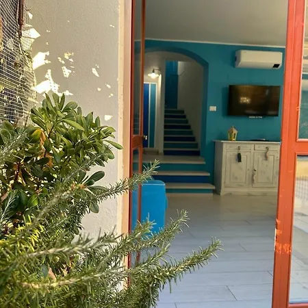 Santorini In Finale Finale Ligure