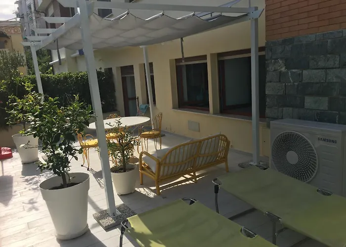 Santorini In Finale Finale Ligure